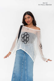WHITE DAISY MESH SWEATER