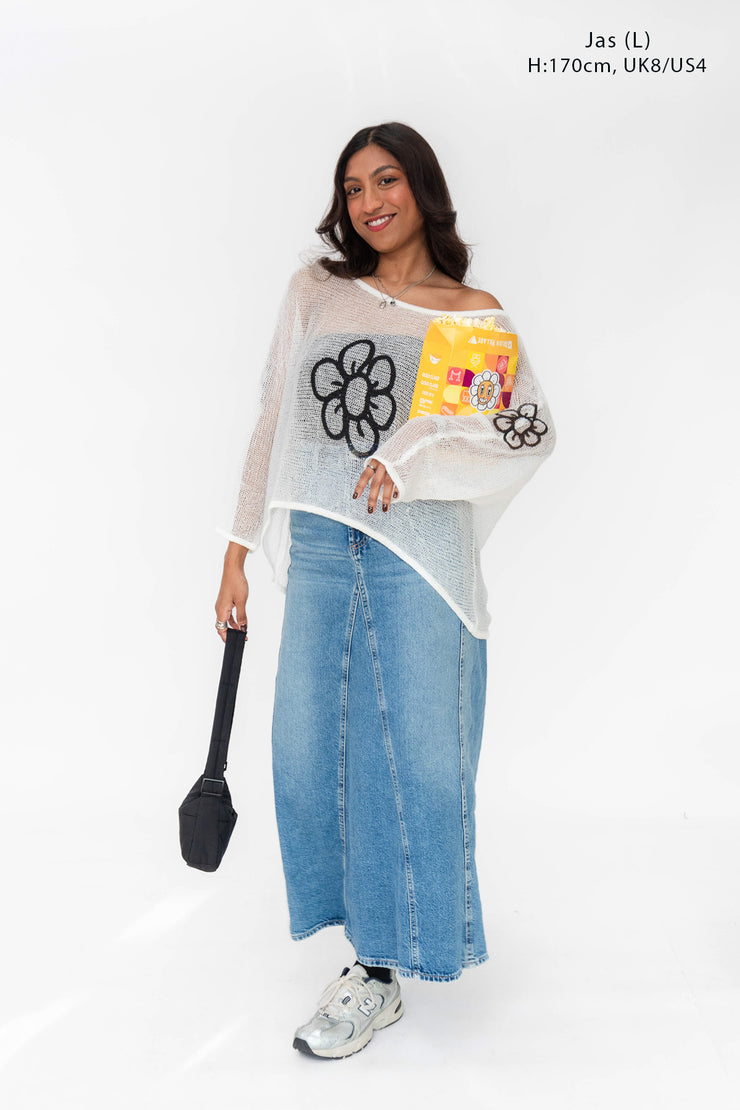 WHITE DAISY MESH SWEATER